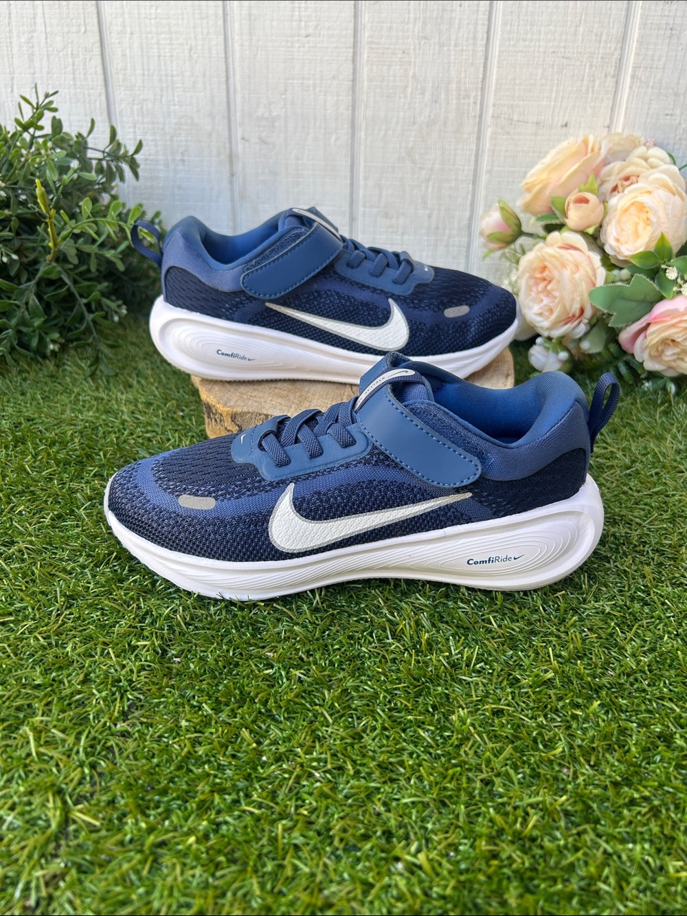 Nike Stellar Ride
Younger Kids' Shoes size 13 new unisex